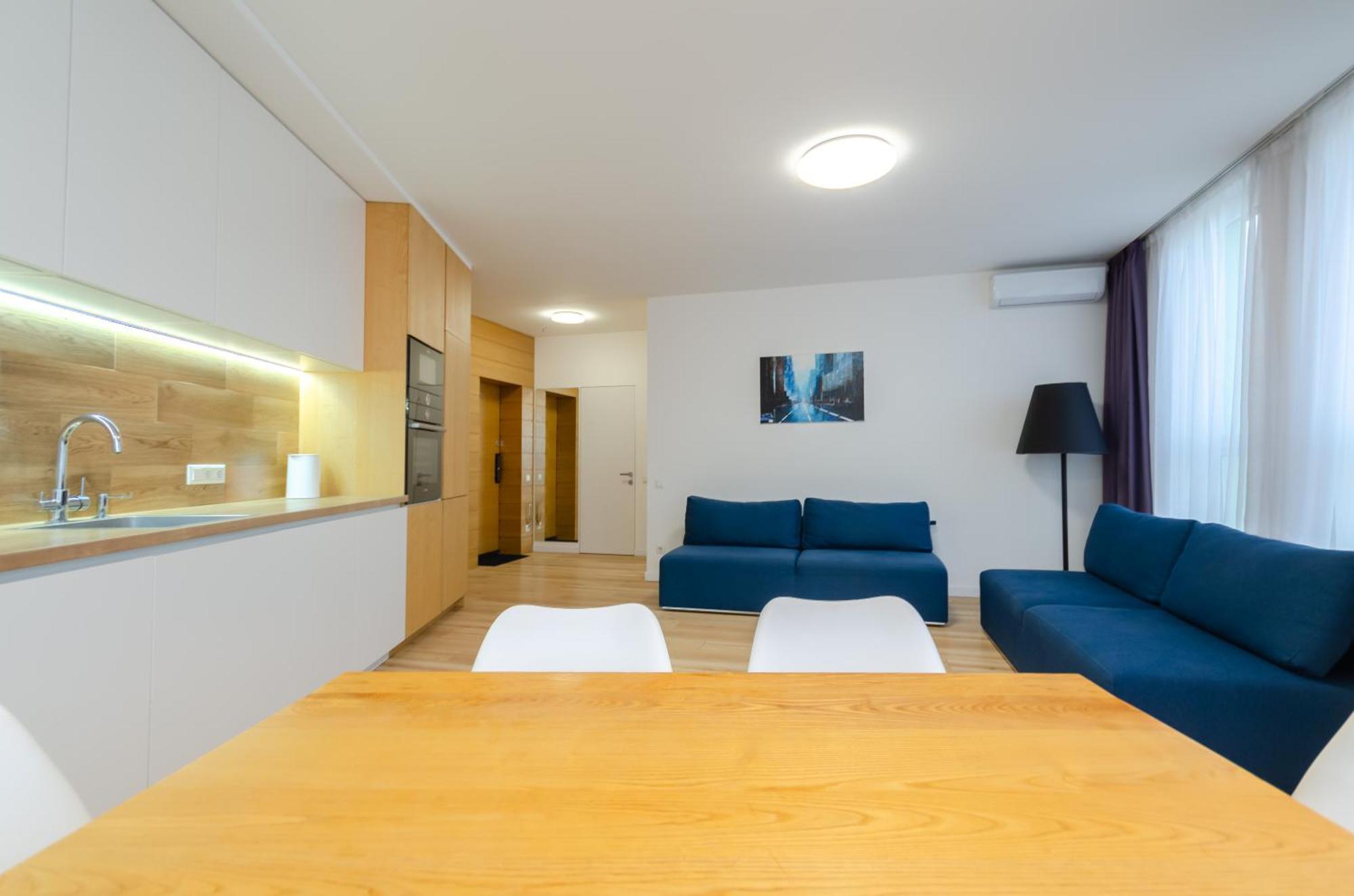 Petrovdom In Smart Rc Manhattan Apartment Kyiv