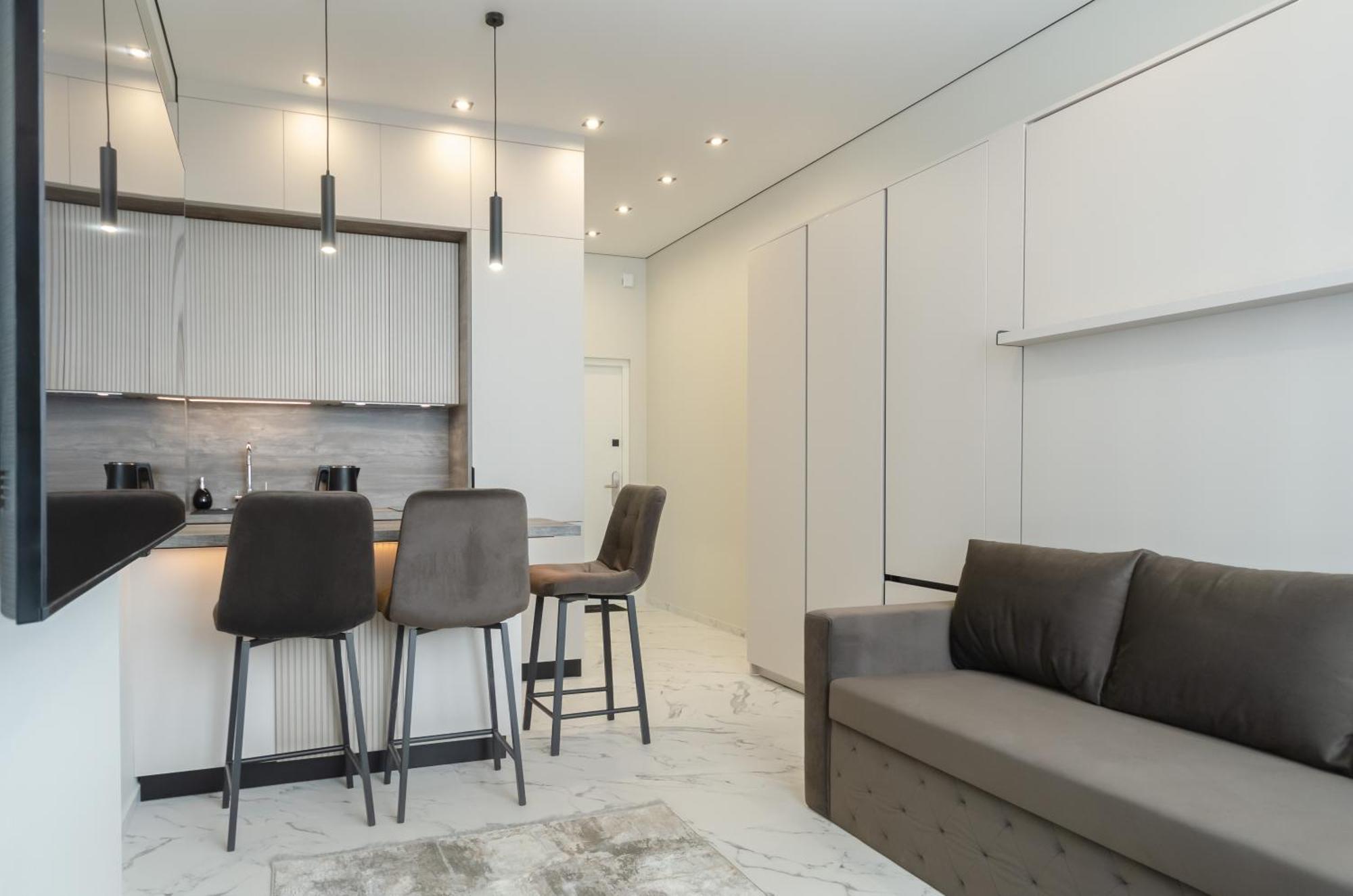 Petrovdom In Smart Rc Manhattan Apartment *