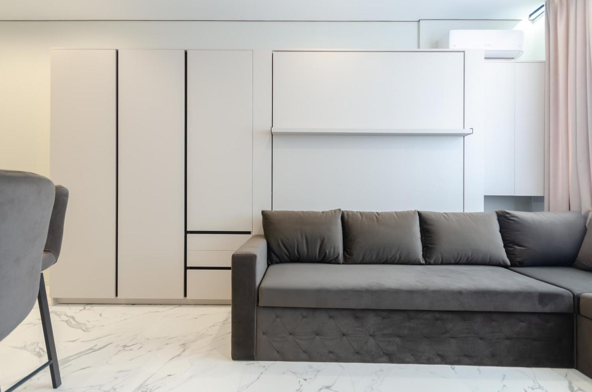 Petrovdom In Smart Rc Manhattan Apartment