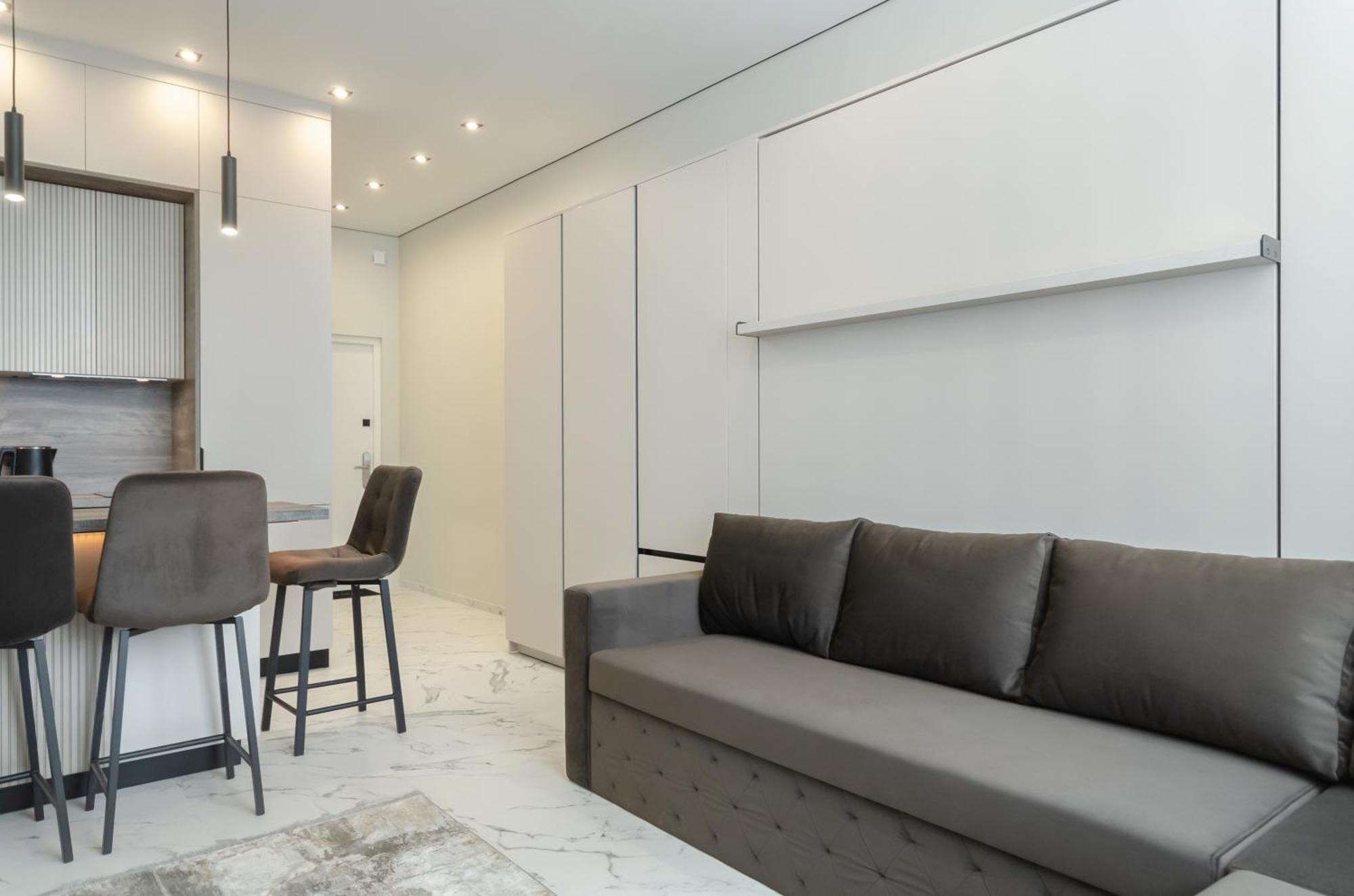 Petrovdom In Smart Rc Manhattan Apartment *
