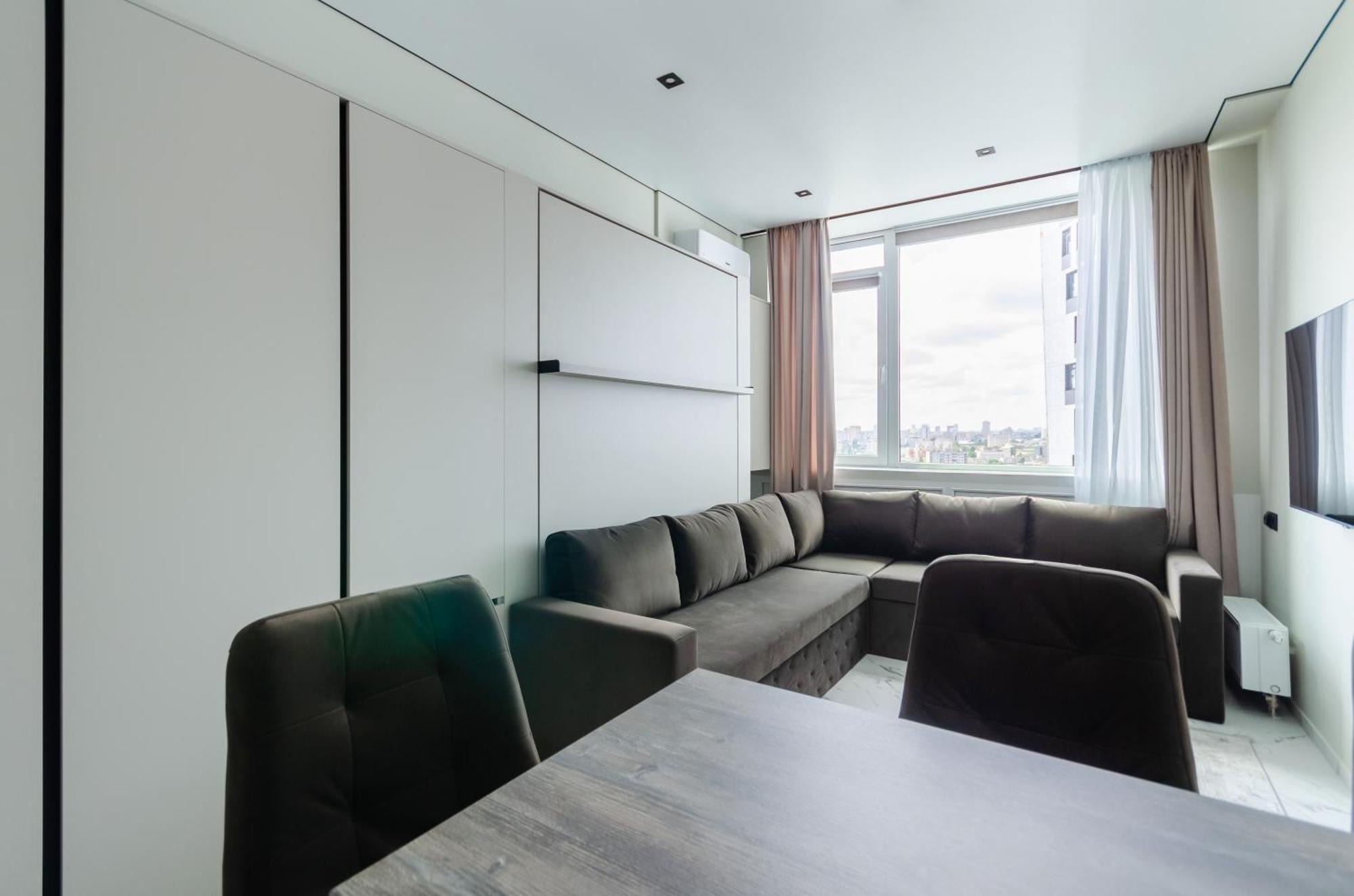 Petrovdom In Smart Rc Manhattan Apartment