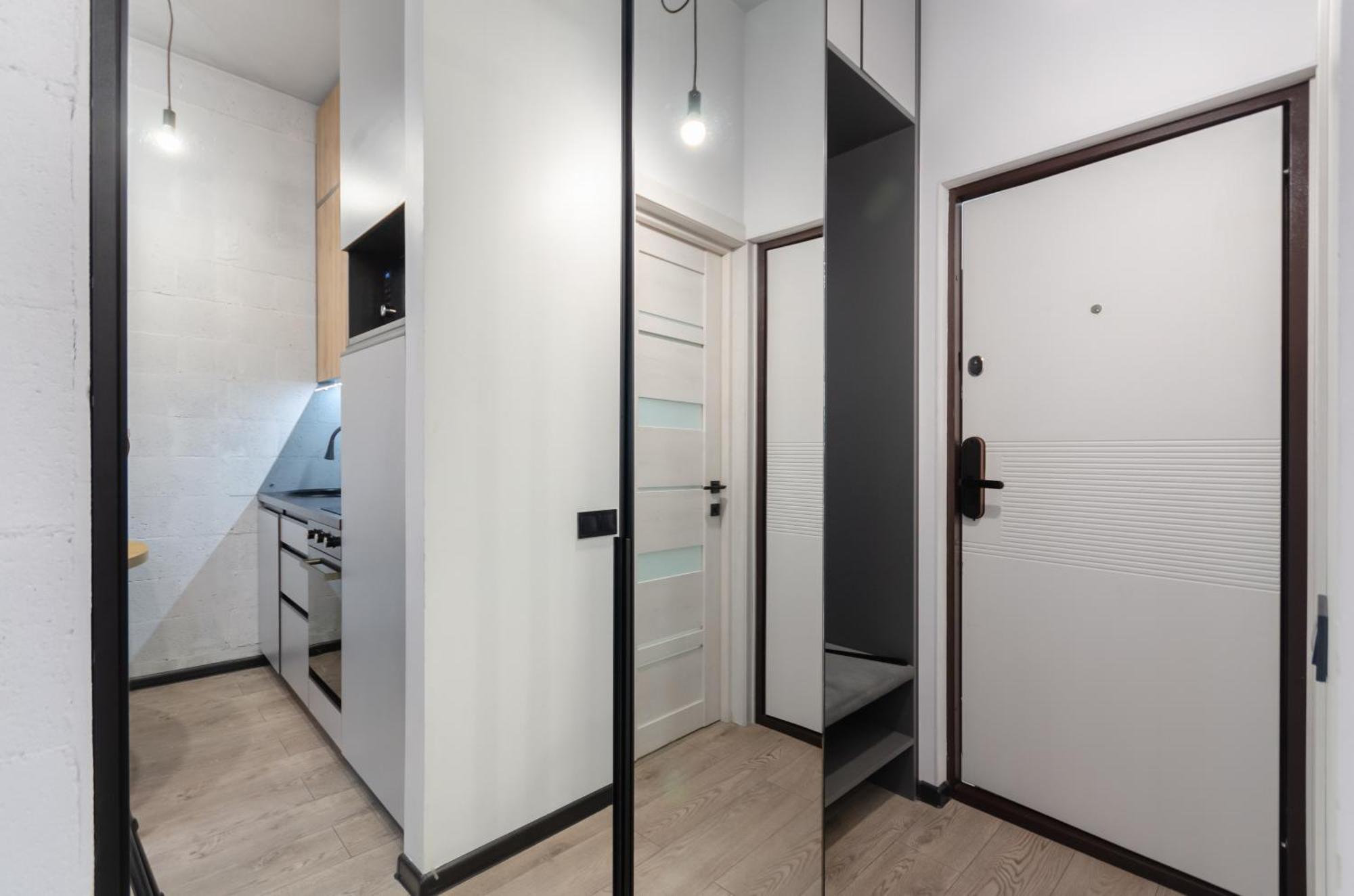 Petrovdom In Smart Rc Manhattan Apartment
